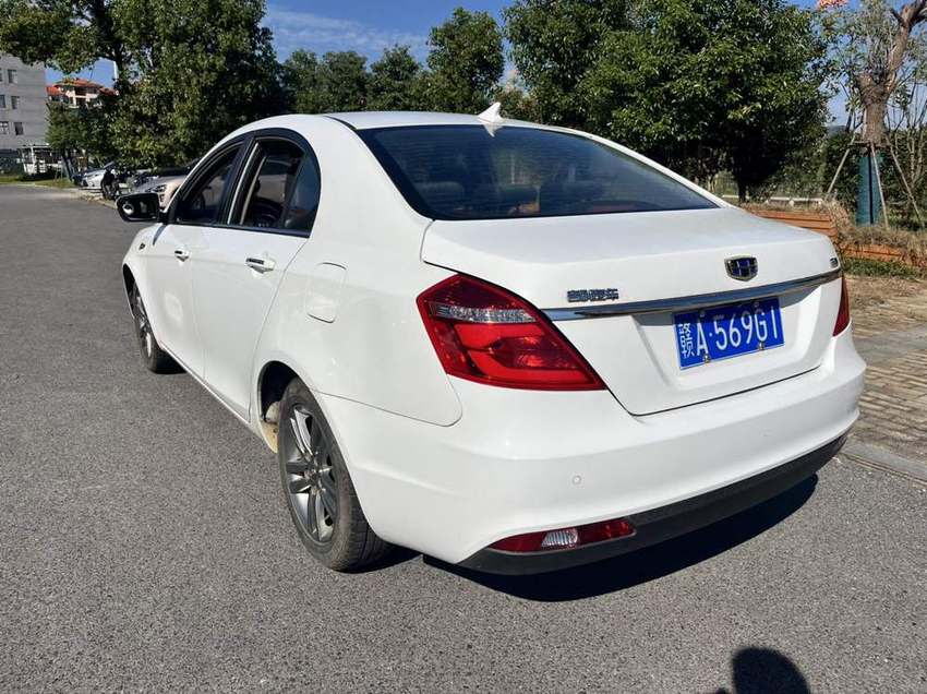 Geely Emgrand 2017