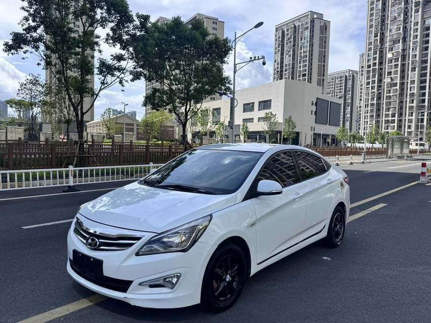 2014 Hyundai Accent (1.4L Auto)