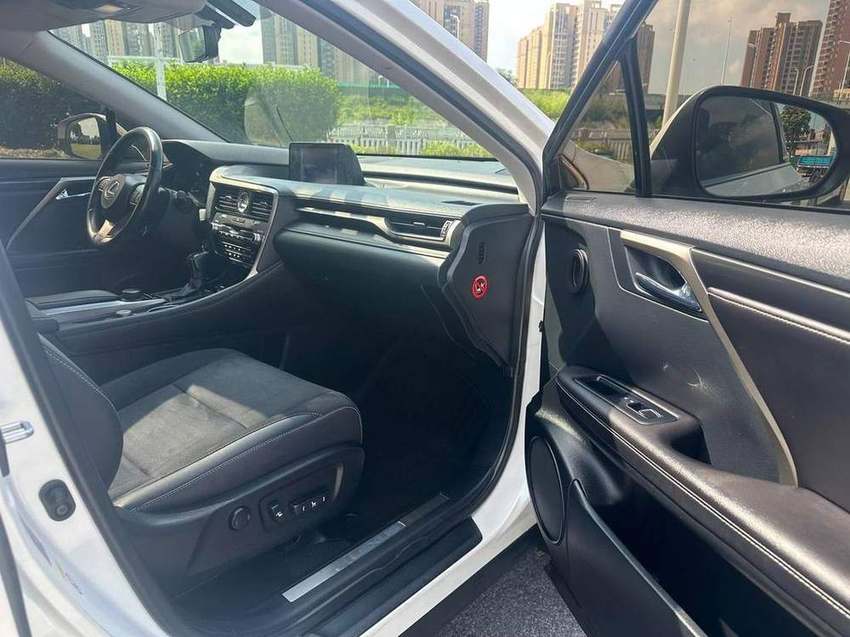 Lexus RX300
