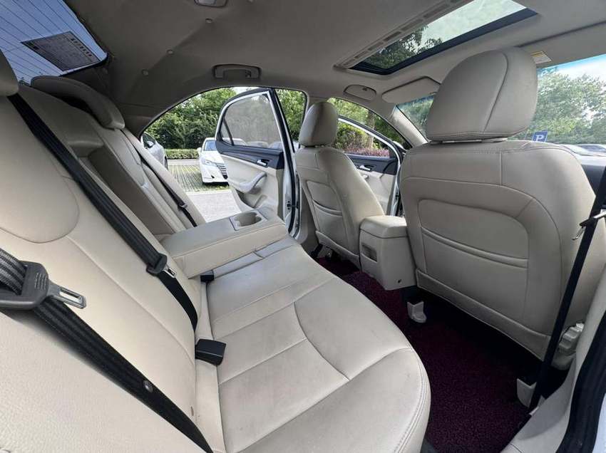 Roewe 360 2015