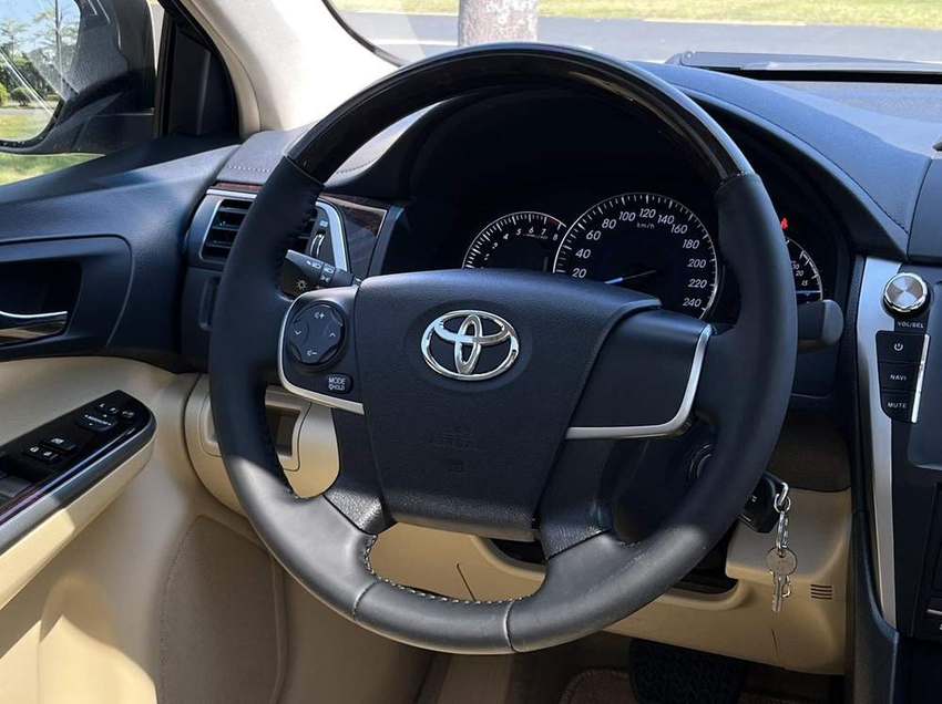 Toyota Camry 2015
