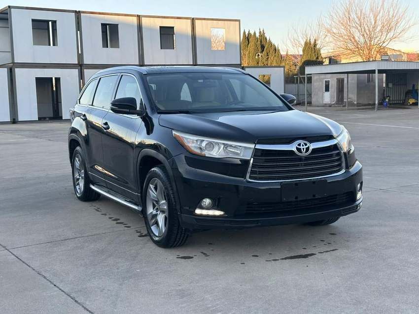 2015 Toyota Highlander (5-seat)