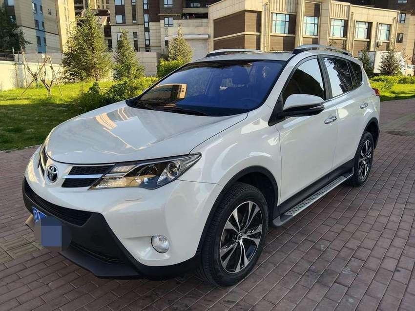 2015 Toyota RAV4 (2.5L)