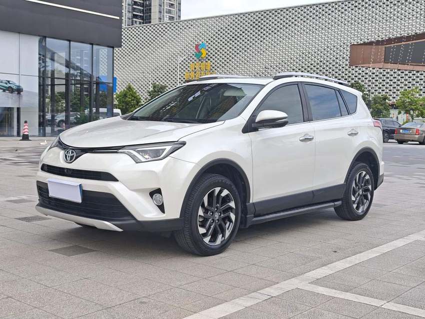 2016 Toyota RAV4 (2.0 AWD Auto)